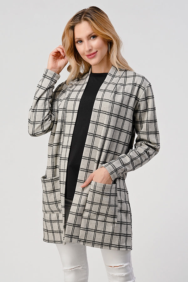 Cardigan with plaid design and long sleeves and front pockets